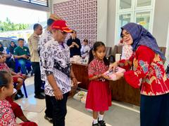 Pastikan Pembelajaran Tetap Berjalan, PGRI Bolsel Salurkan Bantuan Pendidikan bagi Anak-anak Huntap Penyintas Gn. Ruang