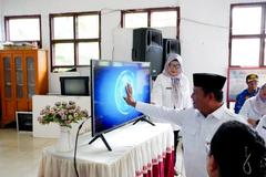 Wabup Deddy Canangkan Sekolah Lansia di  Pinolosian, Pemkab Bolsel Diapresiasi BKKBN Prov. Sulut