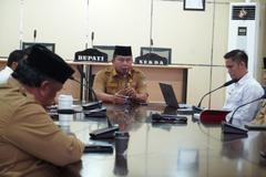 Pimpin Rapat Evaluasi MBG, Wabup Deddy Minta Koordinasi Diperkuat 
